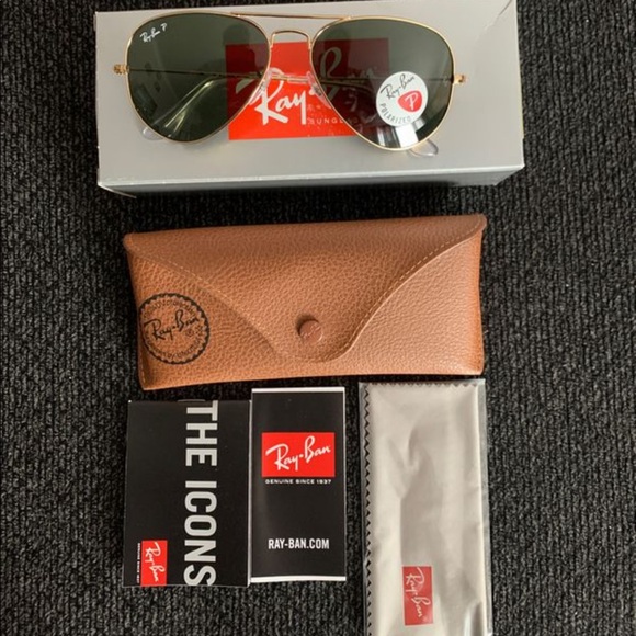 ❤️SOLD❤️ Ray Ban sunglasses - Picture 4 of 5
